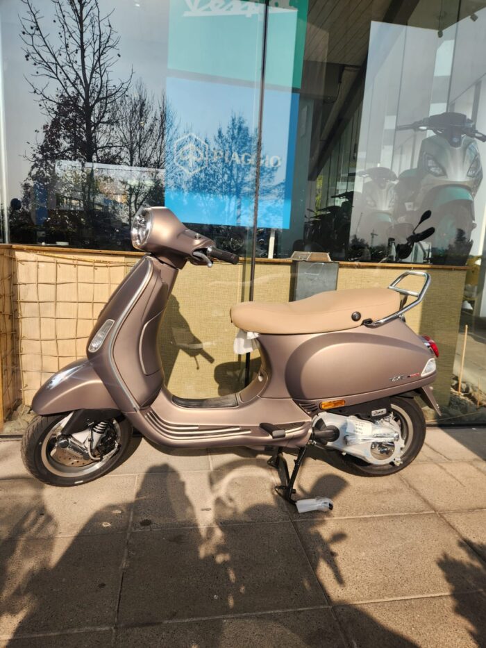 2026 Vespa VXL 150 BRONZE